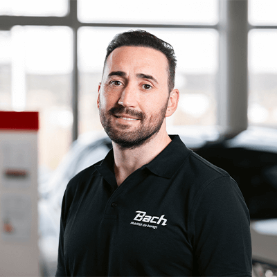 Tolga Selcuk (Verkauf Neu & Gebrauchtwagen) - Autohaus Bach GmbH & Co. KG